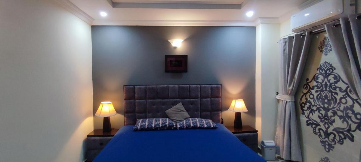 Luxurious Upscale 2Br with backup UPS Acs and wifi - Housity