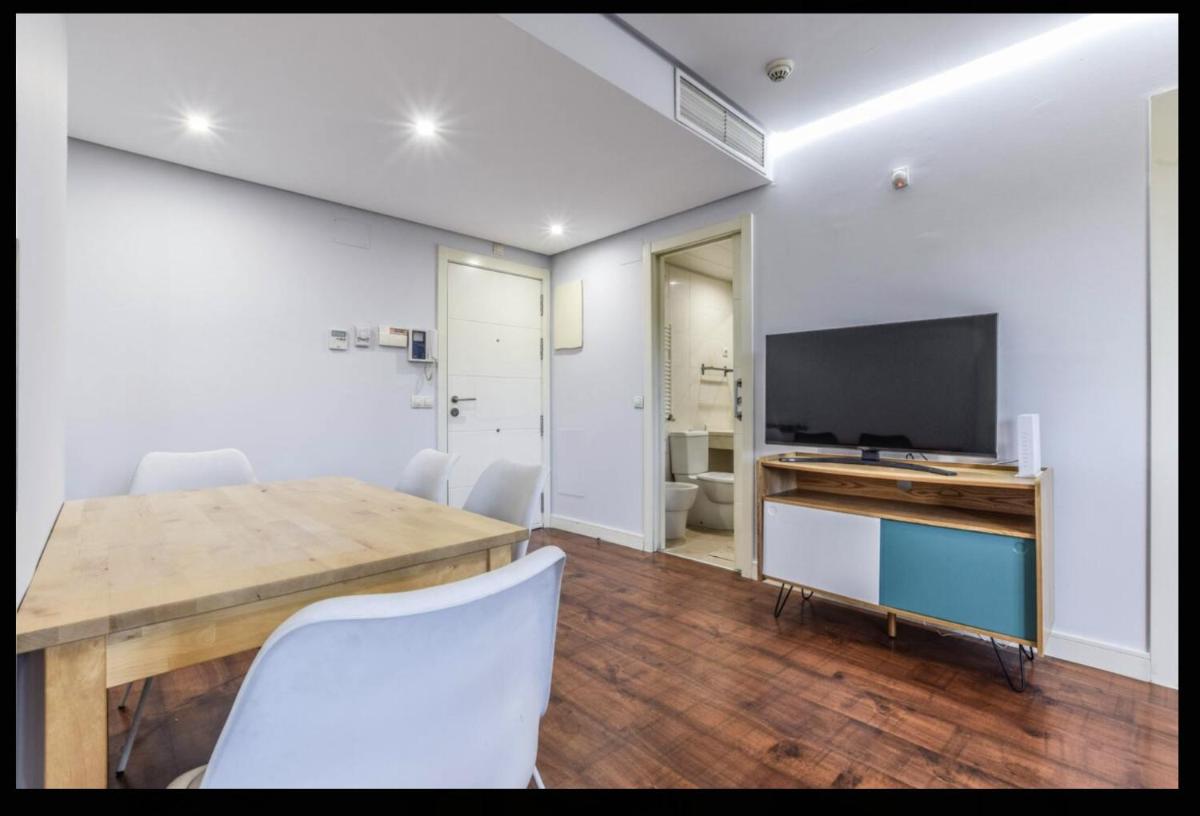 NICE APARTMENT MADRID - Housity
