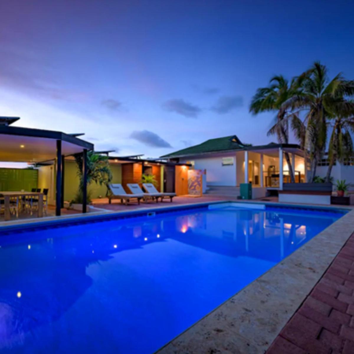 Apartamento Vacacional para parejas con Piscina en Aruba - Housity