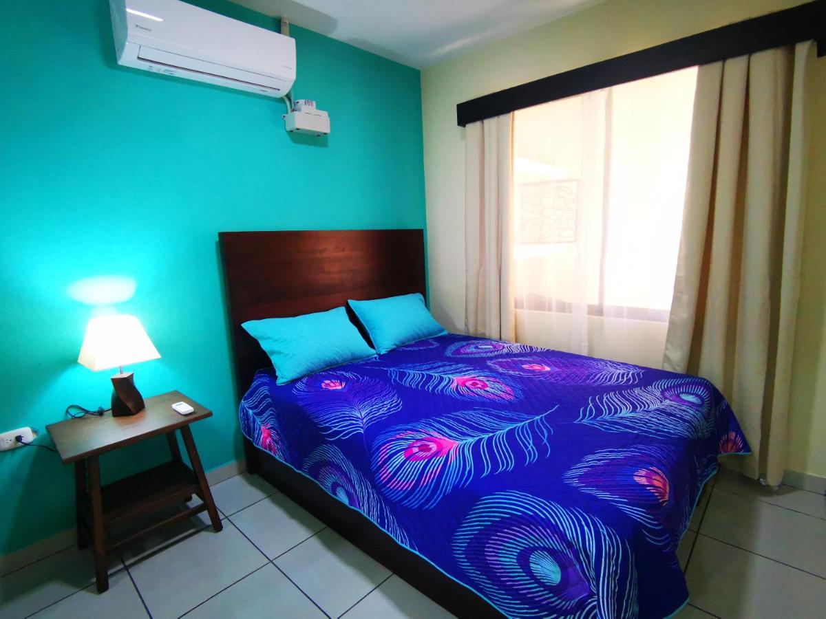 Loky's Apartments La Fortuna - Hizvo