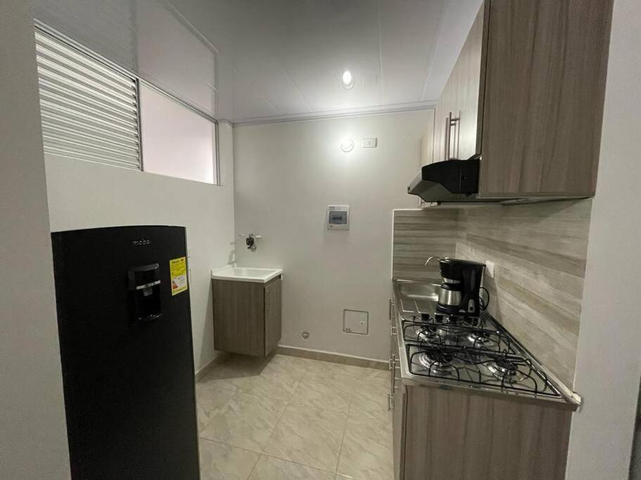 Hermoso apartamento completo 2 habitaciones - ubicación excelente para transporte al parque del café y PANACA - Housity