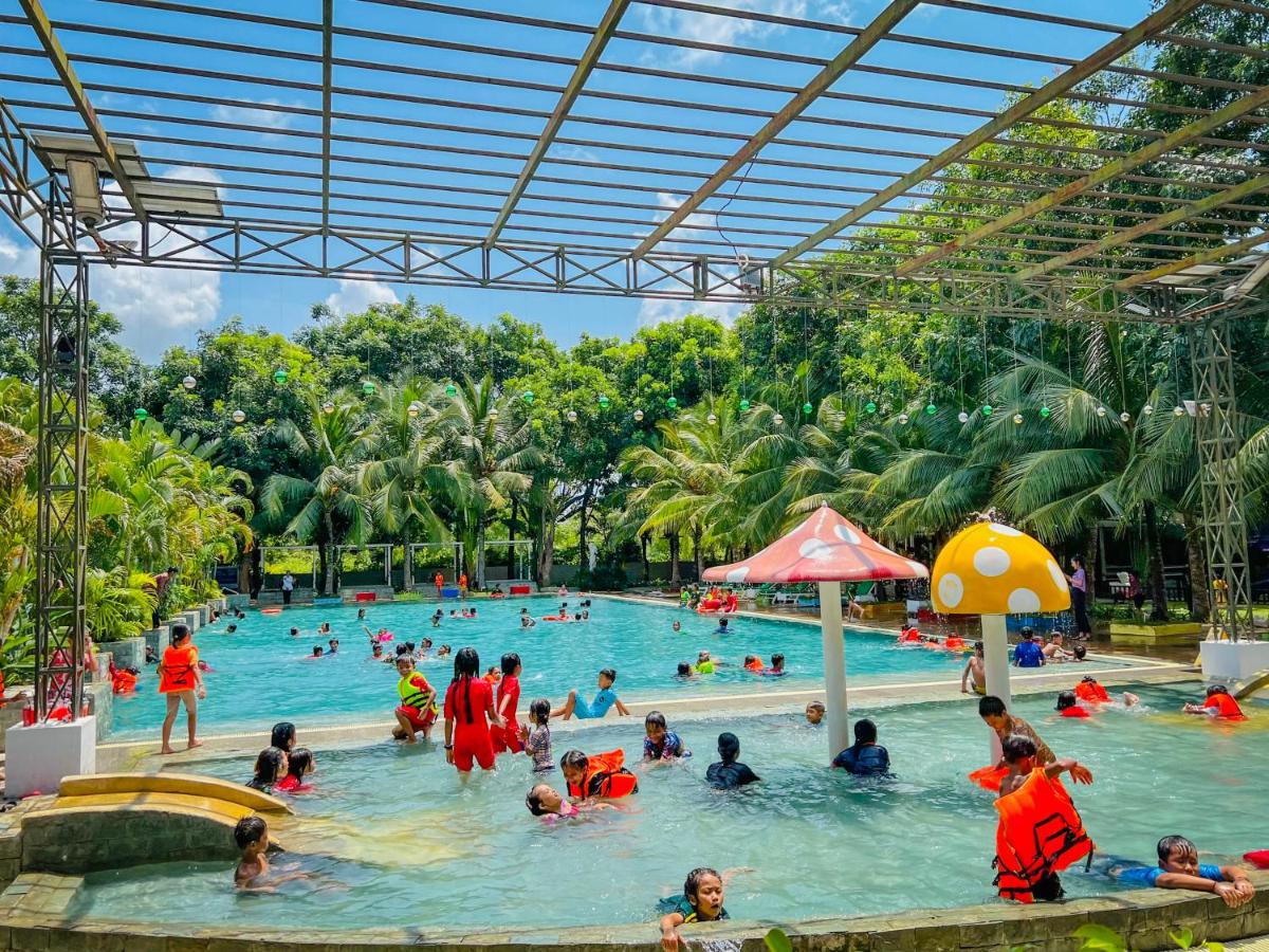 Shanghai Resort - Housity