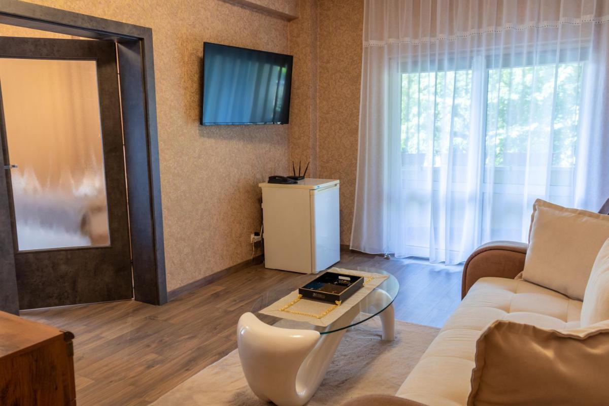 Pensiunea Europa - Housity