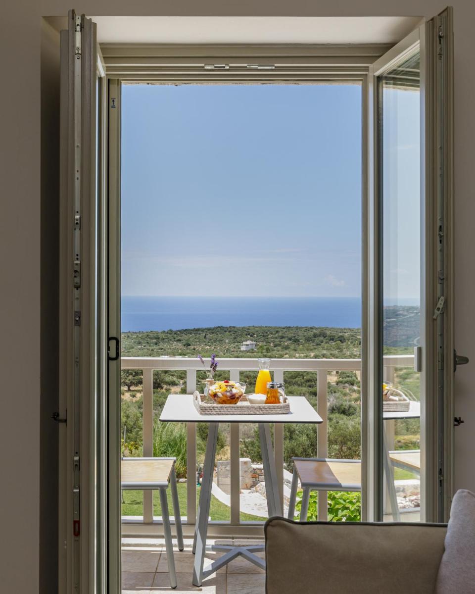 Suitetrails - Salvia Areopolis All Suite Hotel