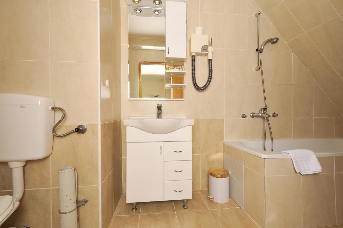 Hotel Club A Kopaonik - Housity