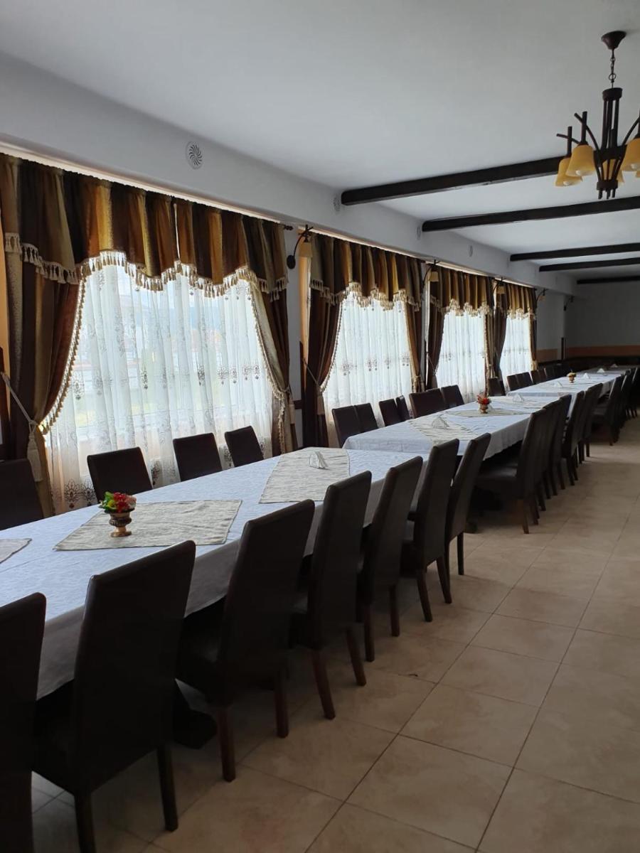 Pensiune Restaurant Cosna - Housity