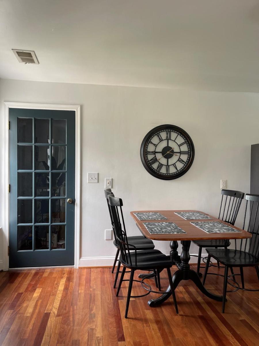 Brand New, Cozy, Modern, One-bedroom Apartment - Housity