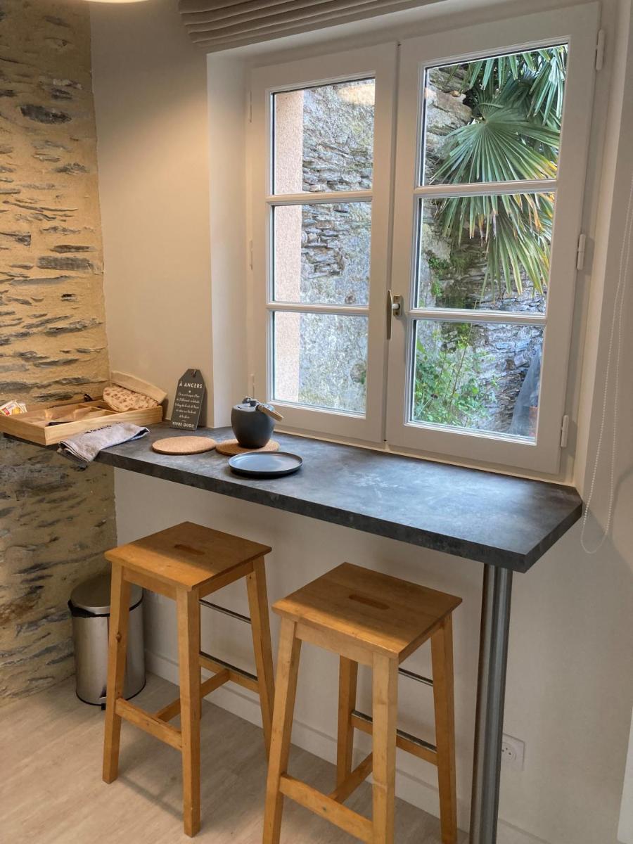 Suitetrails - La Maison du Cocher - Studio climatisé en Hypercentre