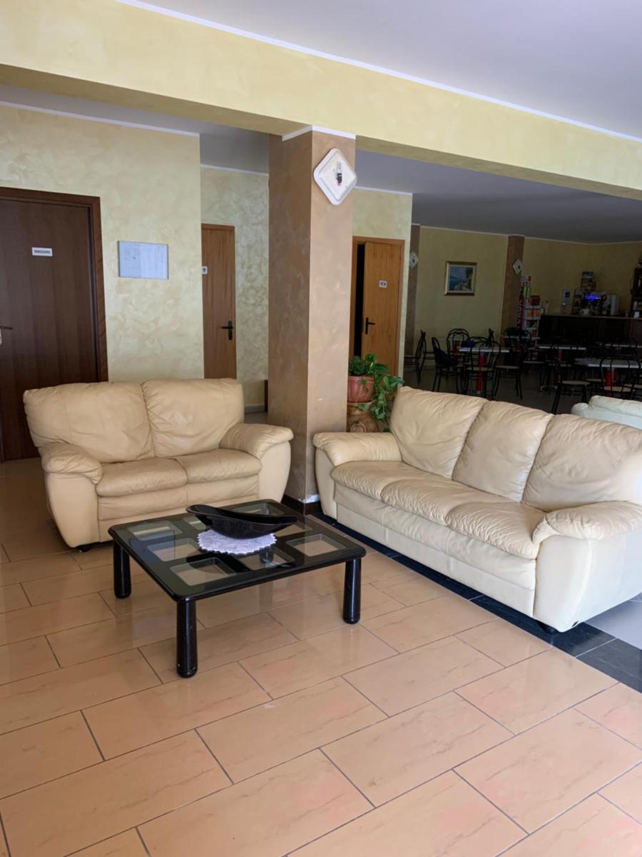 Hotel Le Mimose - Housity