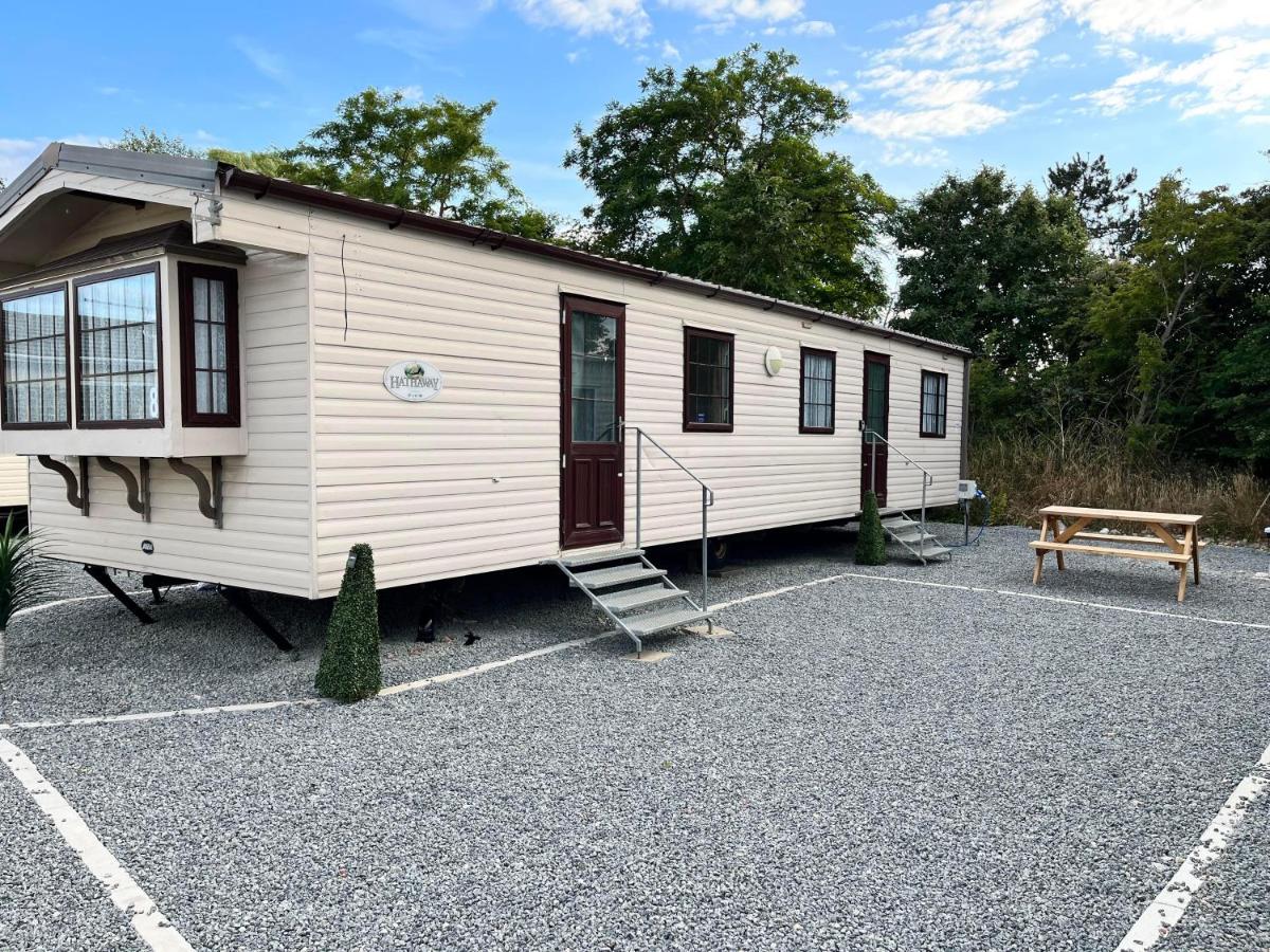 Marsh Farm Holiday Park - Housity