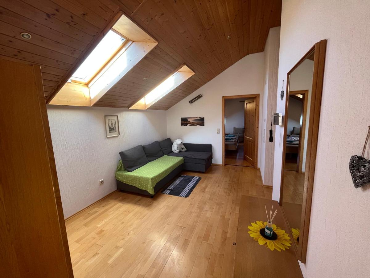 Ferienwohnung Sonnenschein - Housity