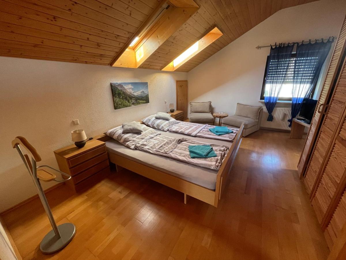 Ferienwohnung Sonnenschein - Housity