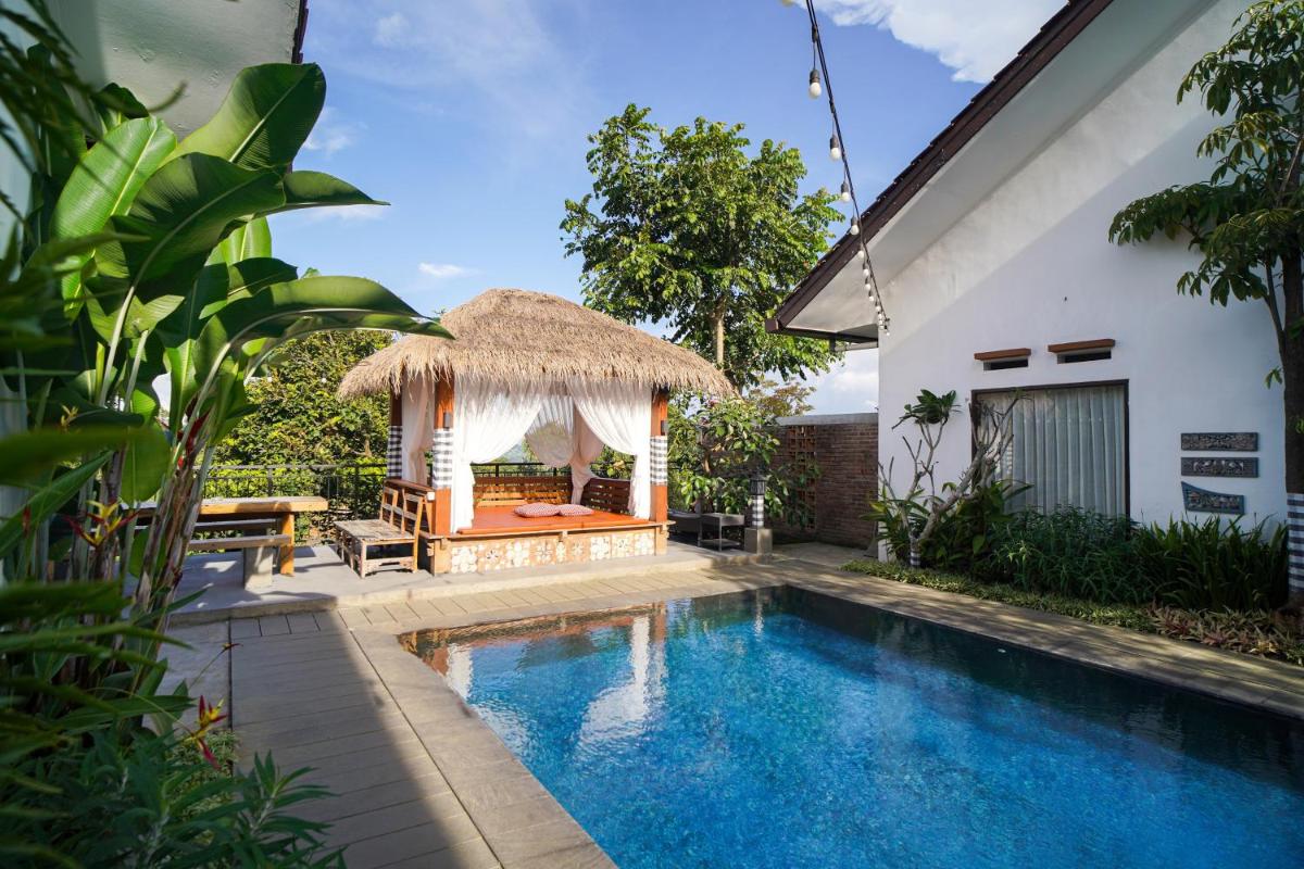 Omah Angkul Angkul Villa - Housity