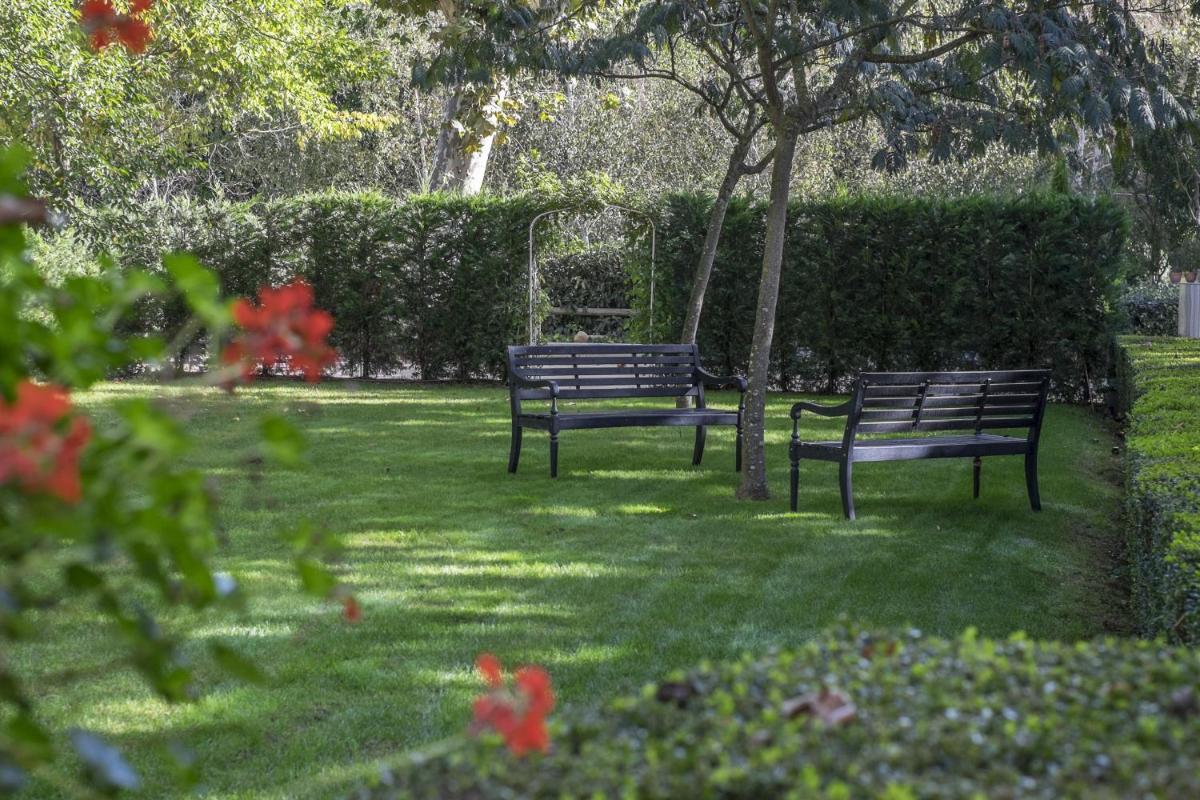 Jardín al aire libre en Hotel Balneari Termes Orion