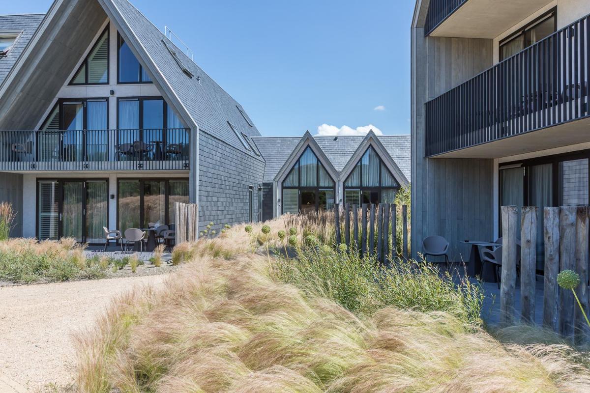 Hotel Zeeuws Licht I Kloeg Collection - Housity