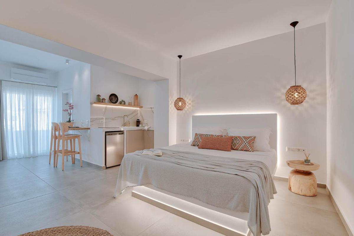 Nautica suites - Executive suite with jacuzzi - Housity