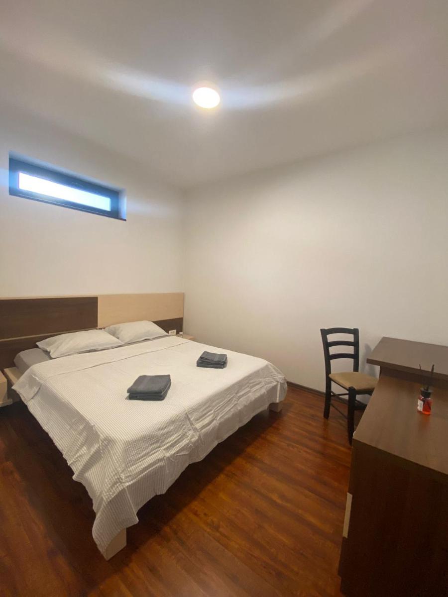 Exclusive Apartament Targoviste - Housity