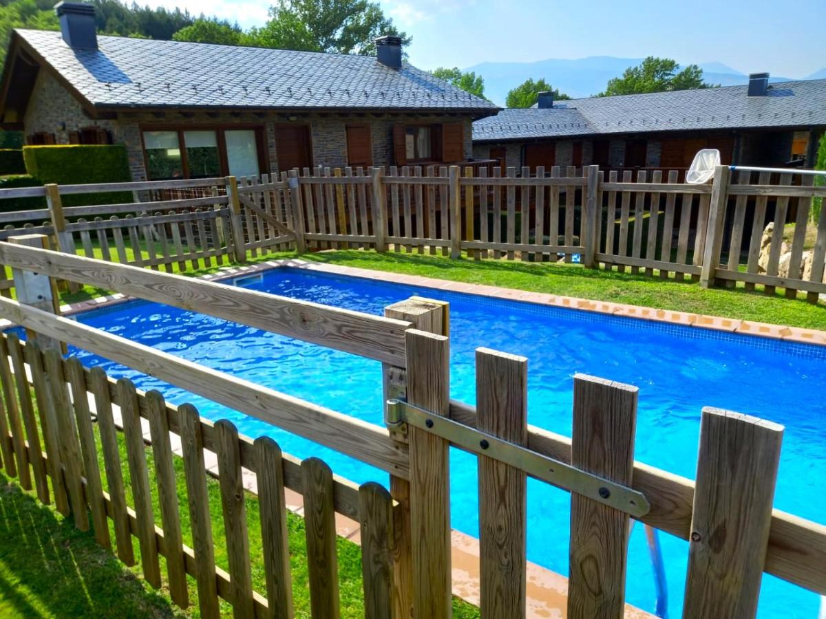 Preciosa planta baja con piscina - Housity