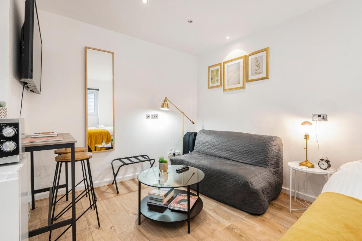 Beautiful Hyde Park Studio Flat - Housity