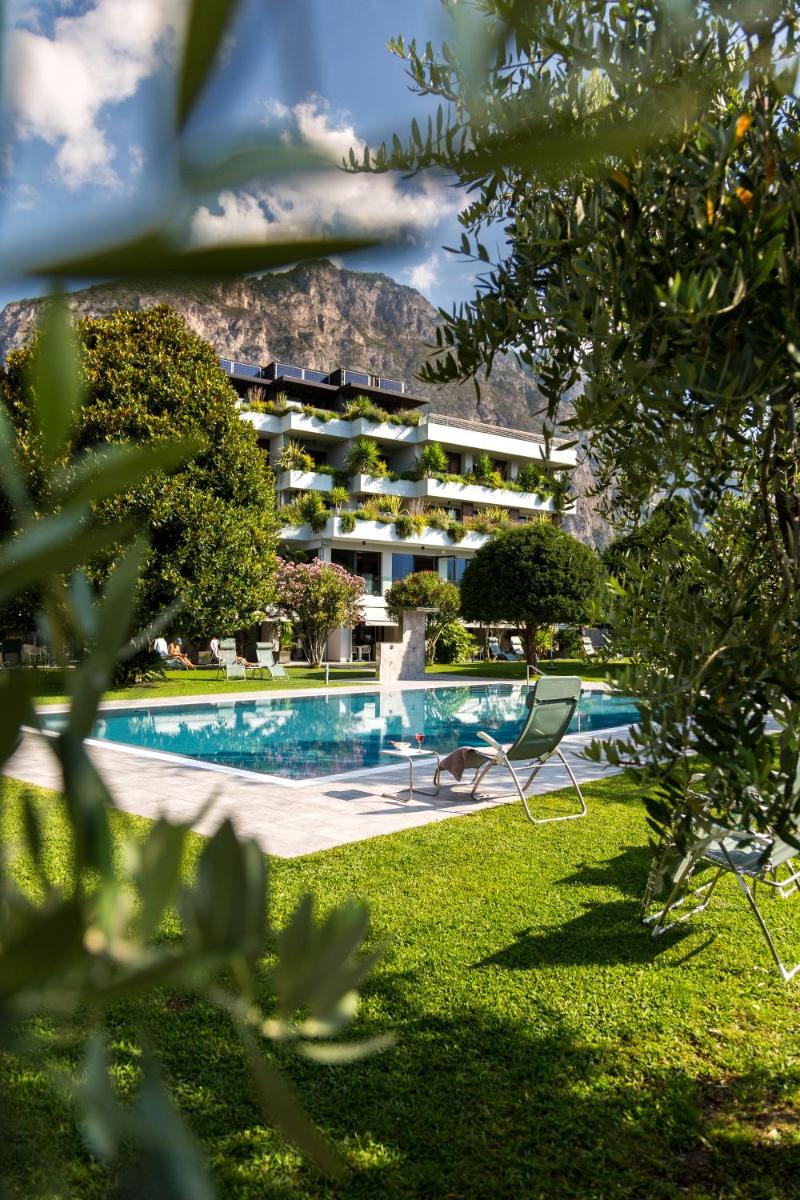 Hotel La Fiorita - Housity
