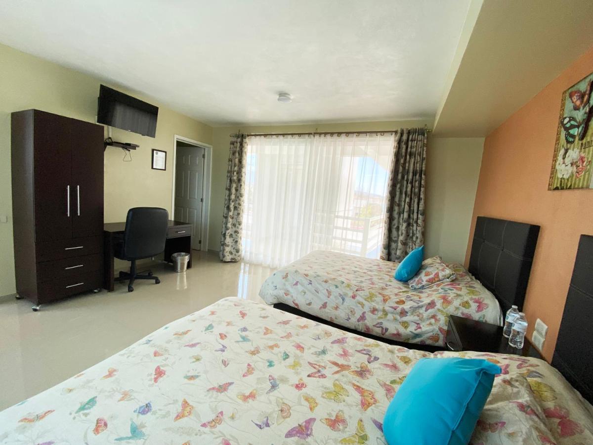 Hotel Lomas Inn - Housity