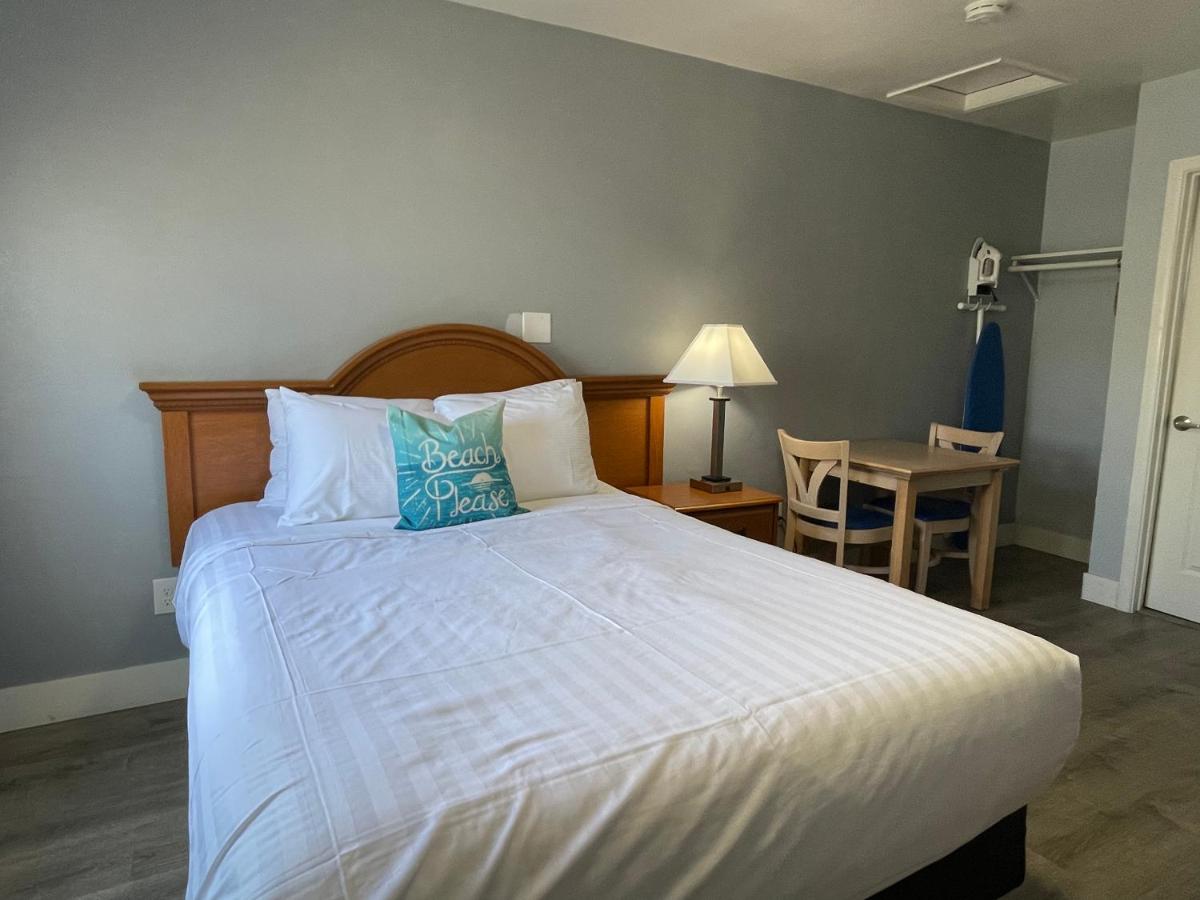 The Palomar Inn - Housity