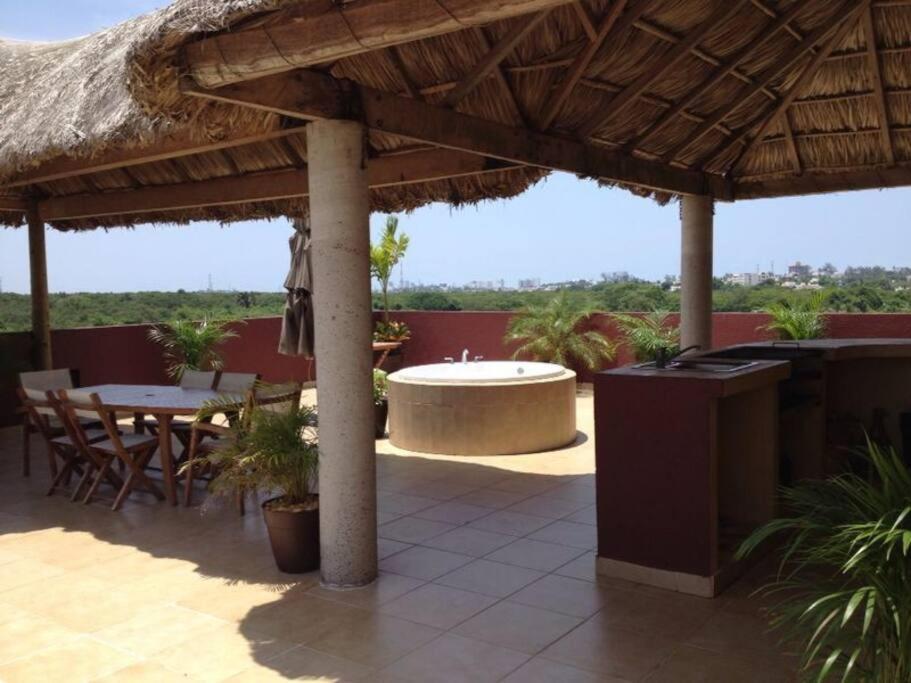 BELLO DEPARTAMENTO EN VERACRUZ CON ROOF Y ALBERCA - Housity