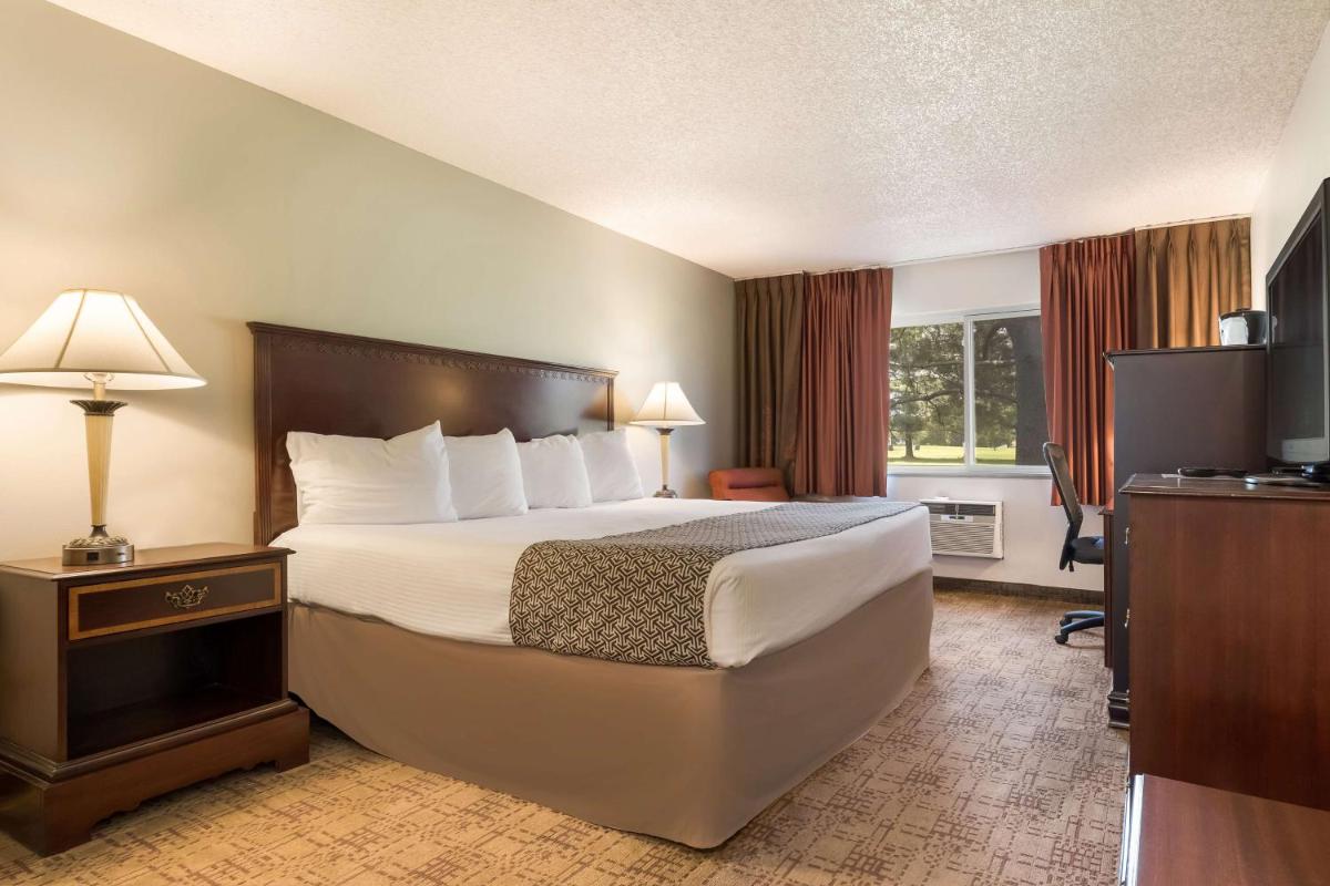 SureStay Hotel by Best Western Thomson - Housity