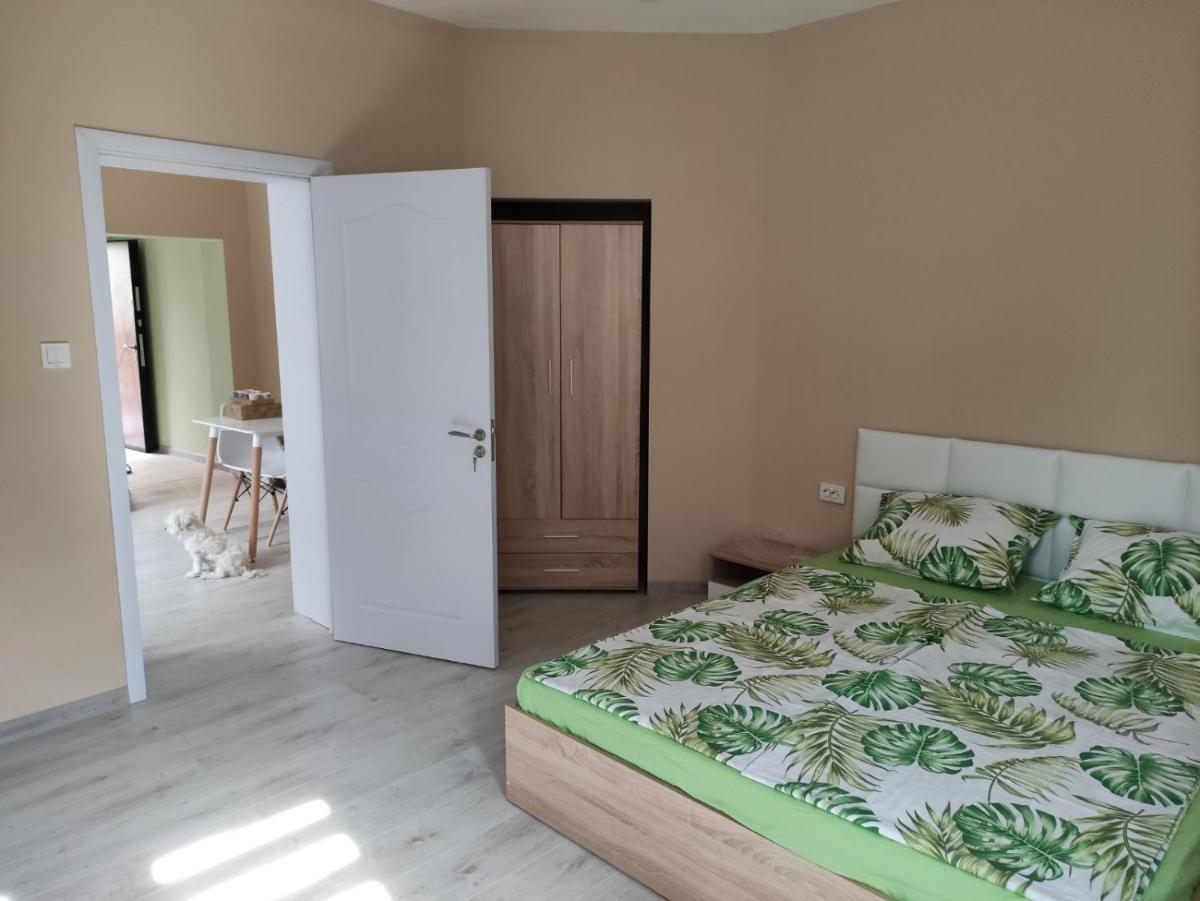 Light side Inn - Housity
