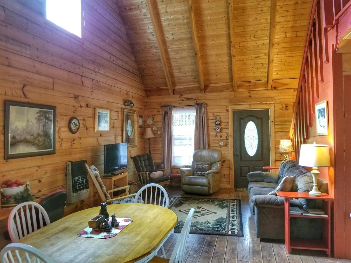 Holly Hill-Ocoee River Cabin Rental - Housity