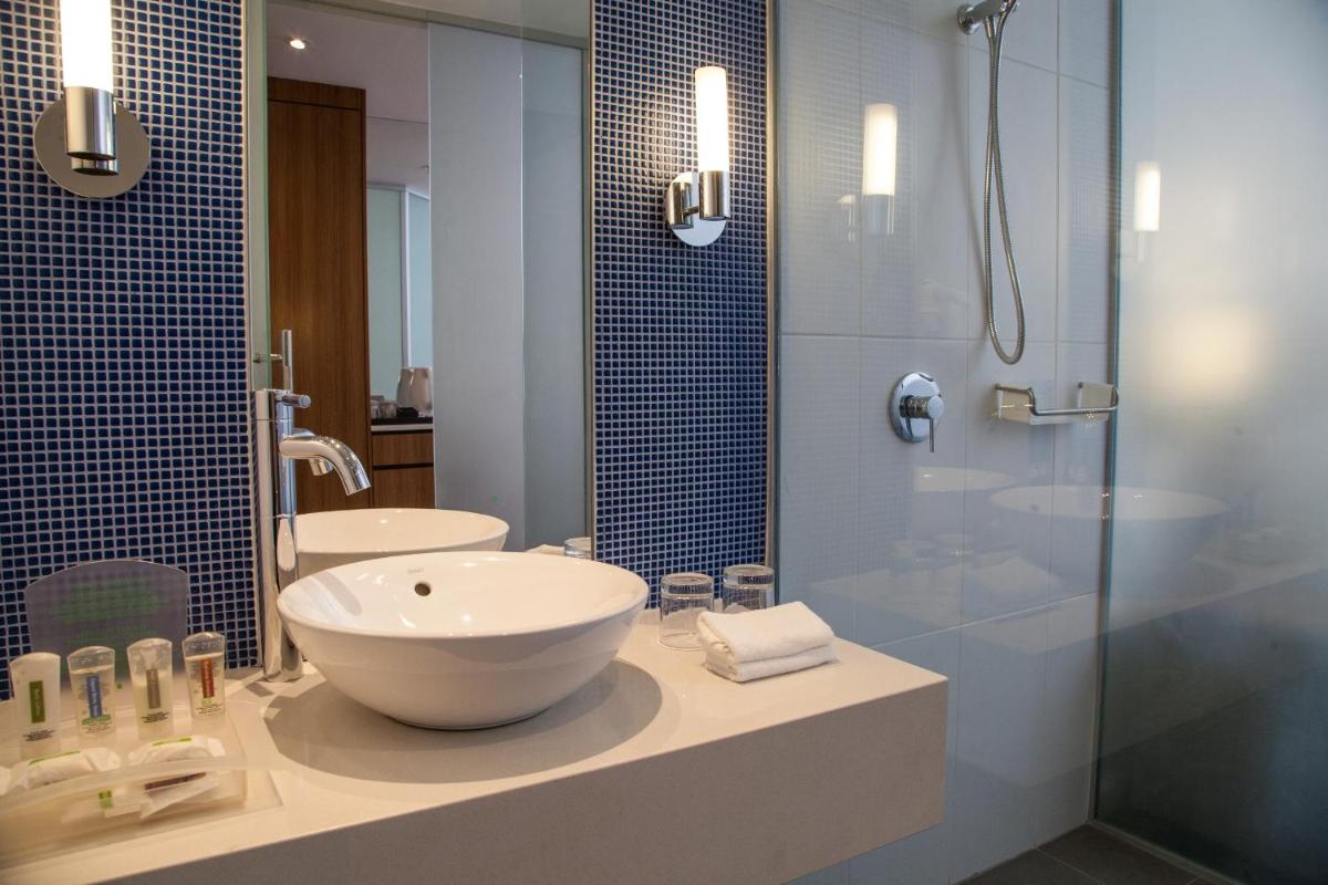 Suitetrails - Holiday Inn Express Port Moresby, an IHG Hotel