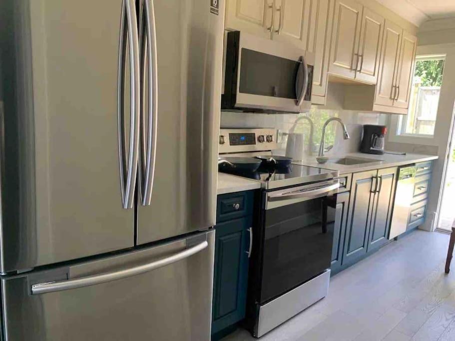 Brand New Constructed 1-bedroom townhouse - Housity