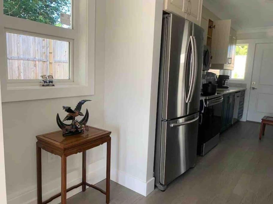 Brand New Constructed 1-bedroom townhouse - Housity