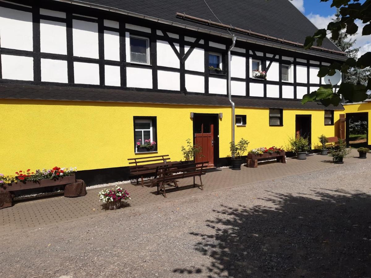 Ferienwohnung auf dem Land - Housity