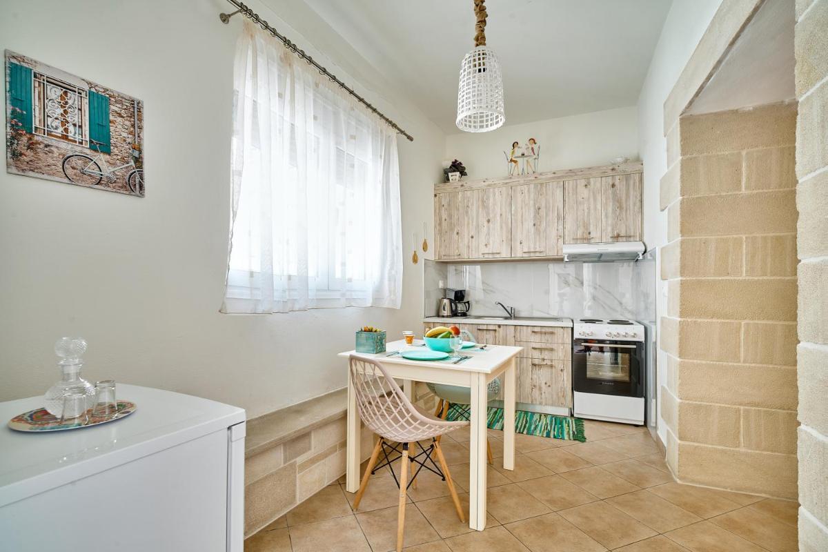 Semeli Apartment - Housity