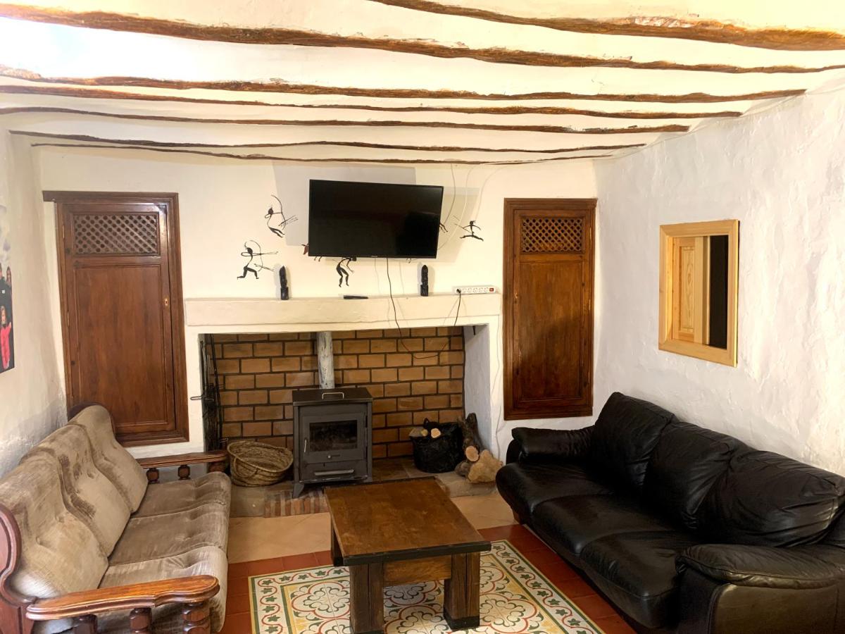 La Cabieda - Junto al Río Cañamares - ideal para grupos y familias - Housity