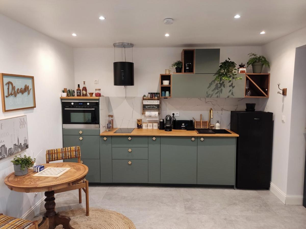 Superbe appartement avec jacuzzi avec jardin privé - Housity