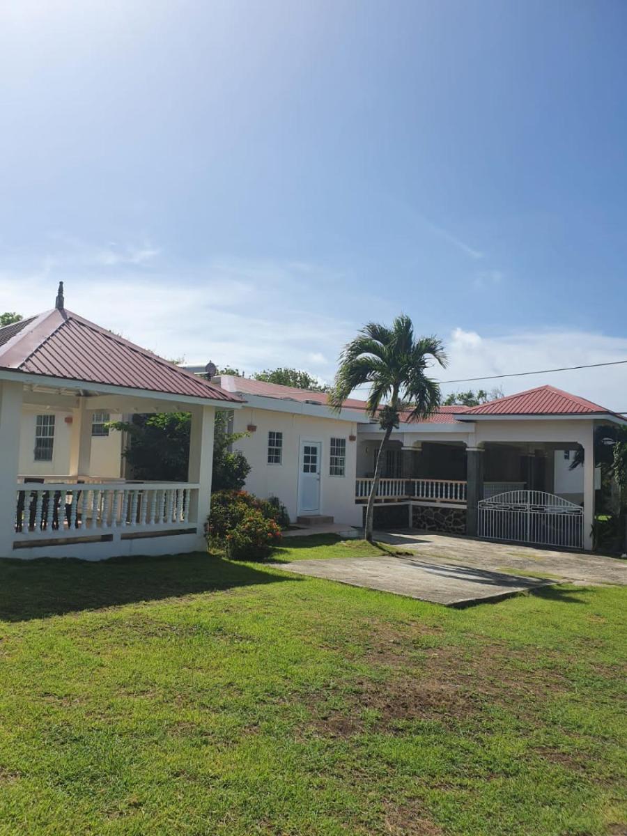 Burns' Apartment - Housity