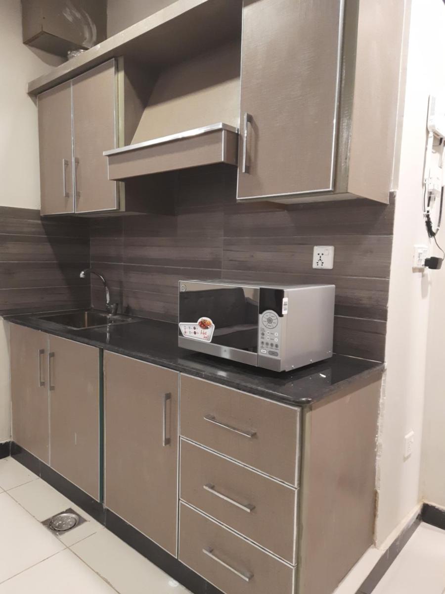 Pine Apartments Civic center bahria town Islamabad - Hizvo
