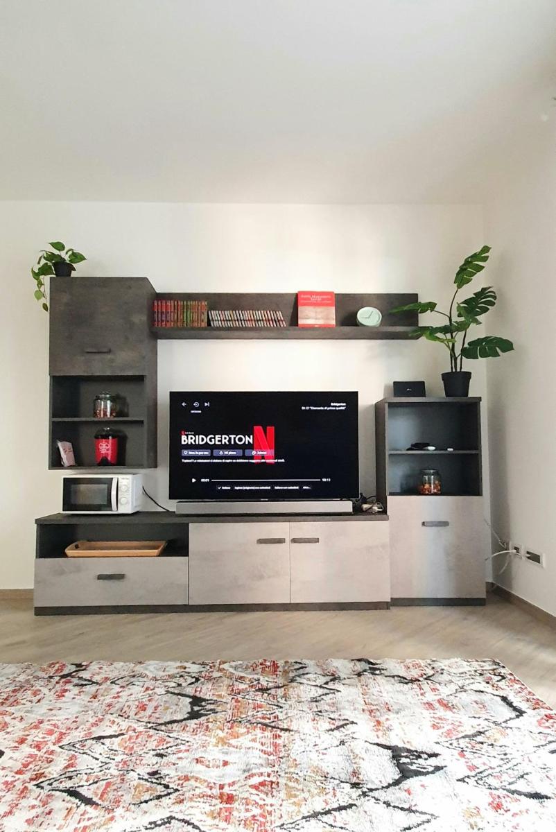 La DaMa di Santa - Housity