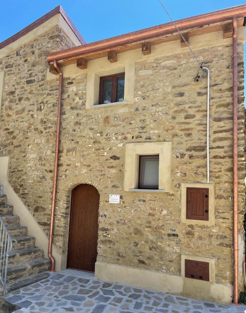 Casa Vacanze “Agriturismo Borgo Spinelli” - Housity