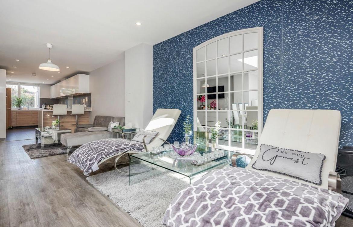 SILVERINGS a Beautifully designed Luxurious Townhouse - Housity