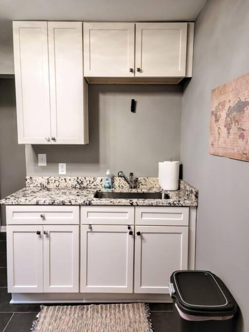 Modern home minutes from downtown ATL and airport - Housity