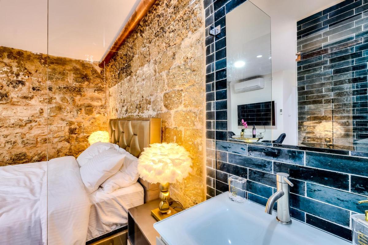 Suitetrails - David & Yossef Luxury Rentals - Tel Aviv House Residence