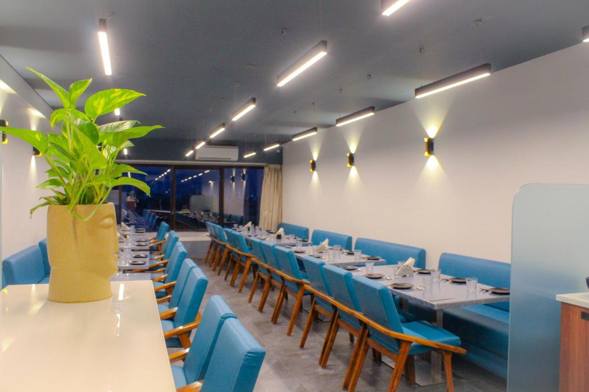 Hotel Sadbhav Villa - Housity