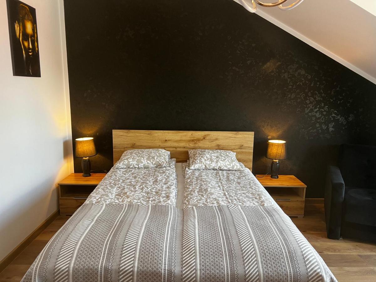 Black Diamond 18 - Housity