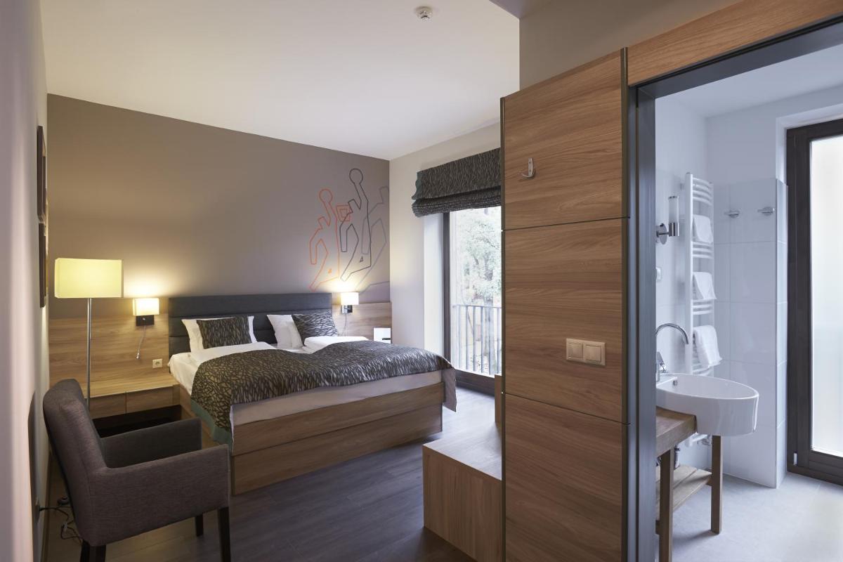 Hotel Therapia - Housity