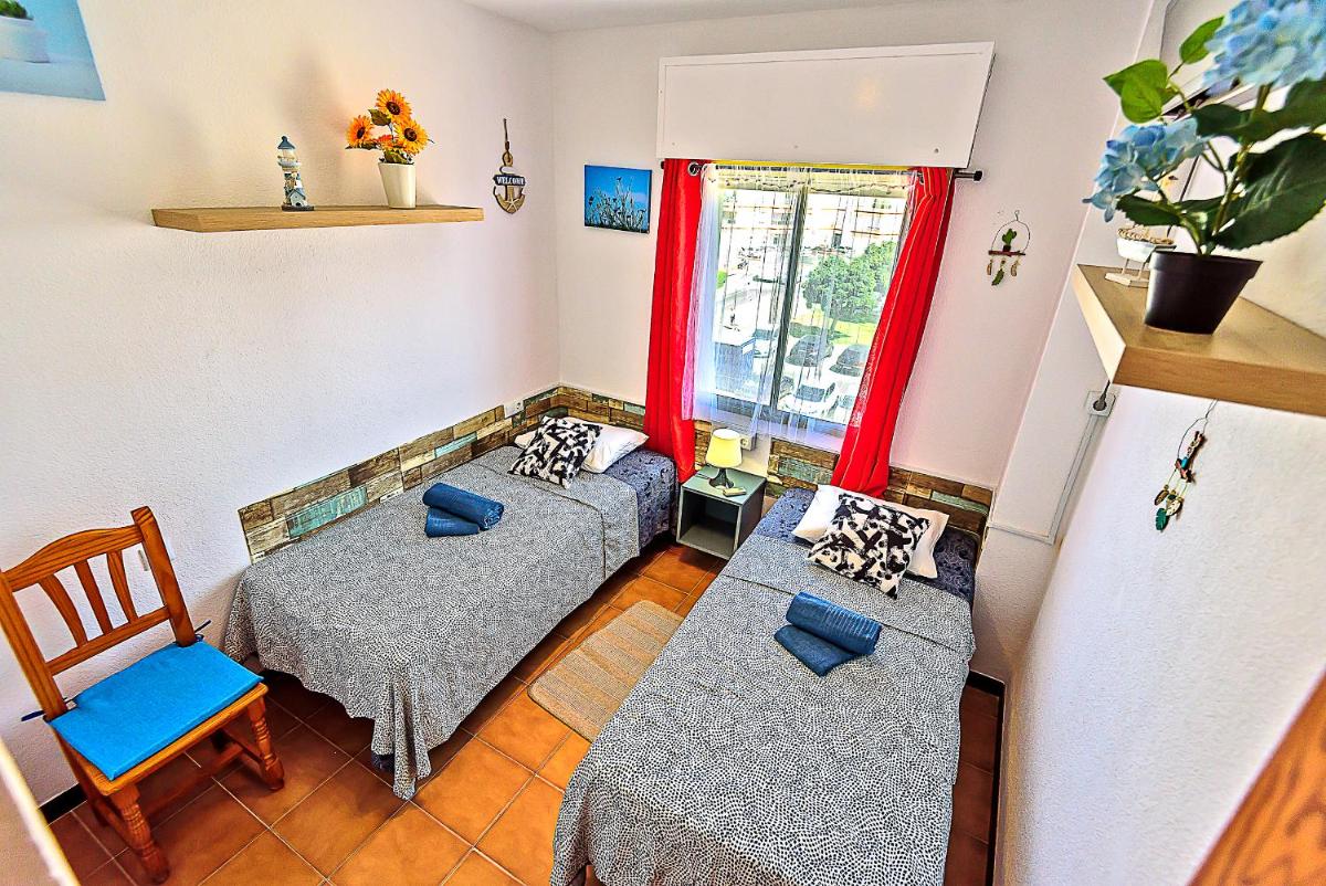 Suitetrails - Ocean View Beach Apartment with Pool & Balconies