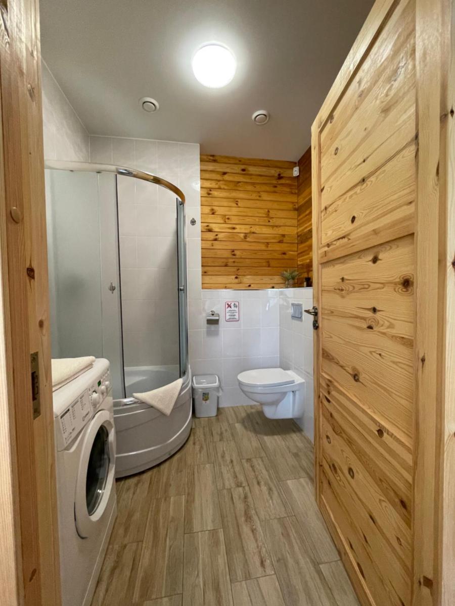 Guest house at Niedru SPA with pool and hottub - Housity