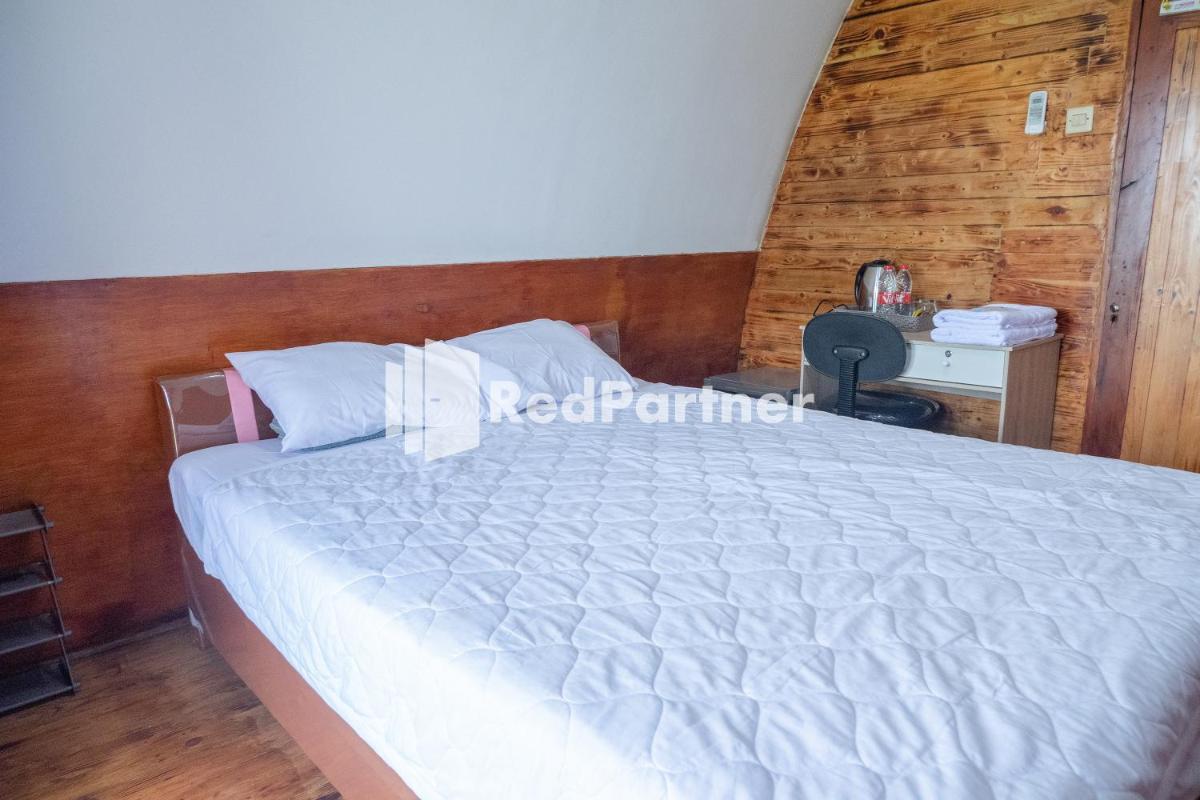 Baron Hill Resort Gunung Kidul Mitra RedDoorz - Housity